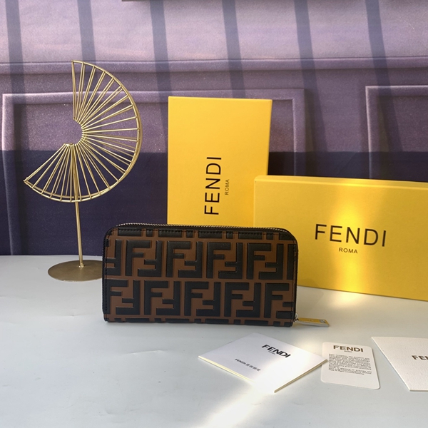 超激安ブランド財布偽物全体デザイン